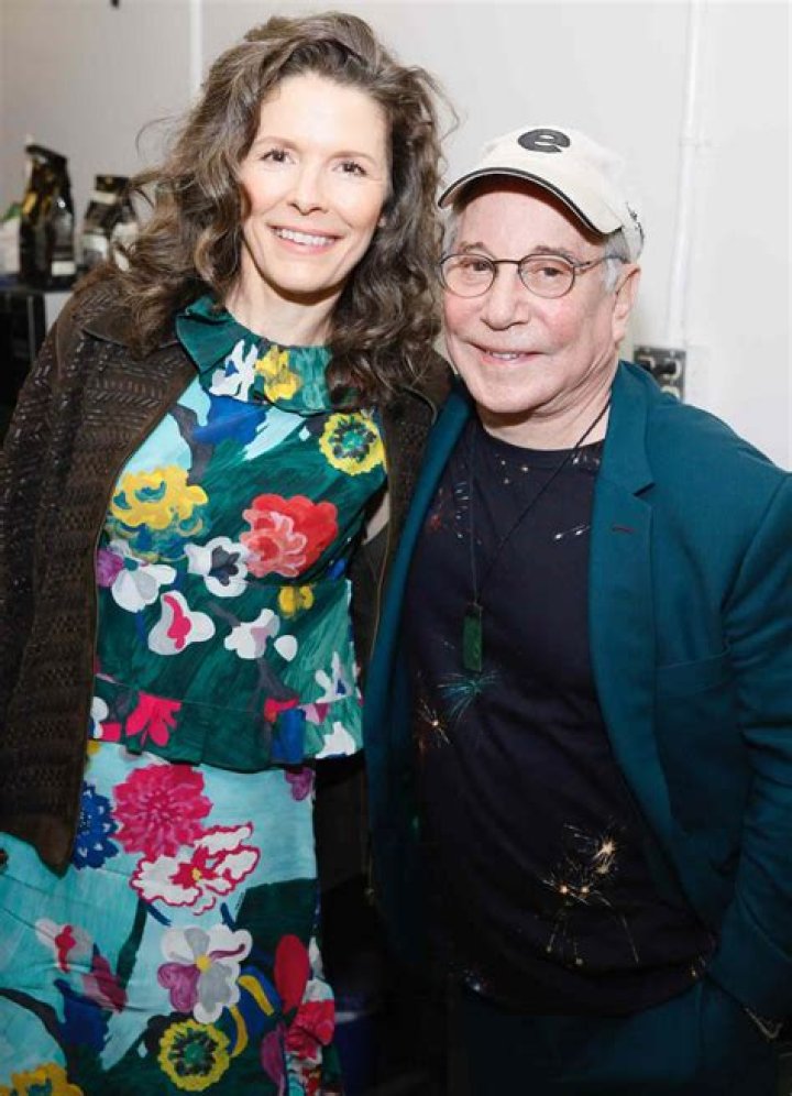 Is Carly Simon Related To Paul Simon? Their Surprising Connection Revealed